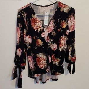 Tie Sleeve Knit Top